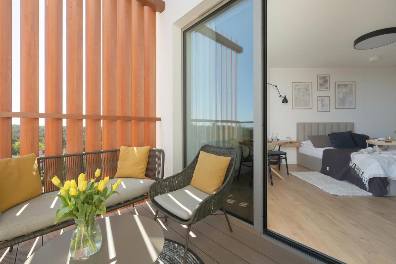 Апартаменты Pinea 718 Seaview Поберово Экстерьер фото